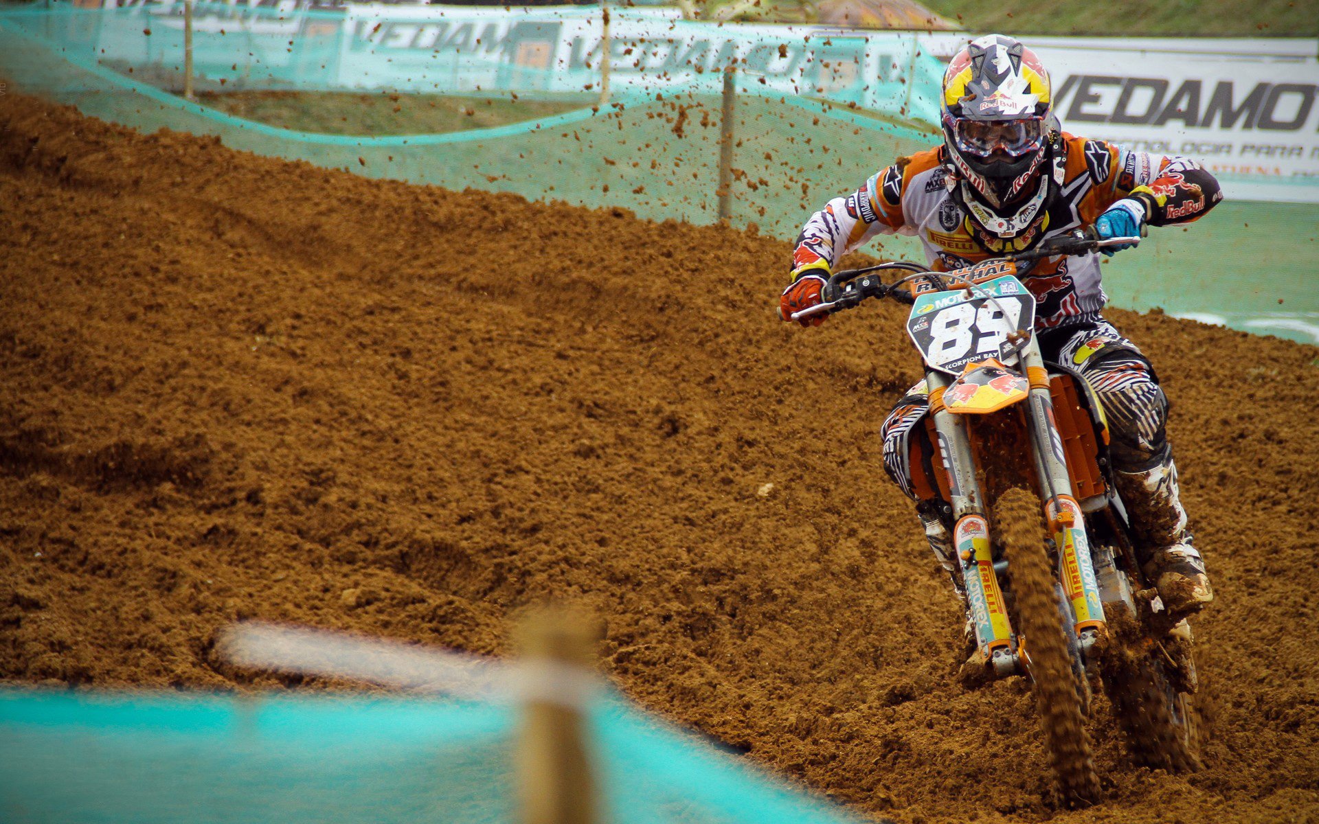 拼尽每一场比赛的全部力量，拼尽全力的每一天